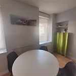 2 *notre Bout Du Monde* * بريست